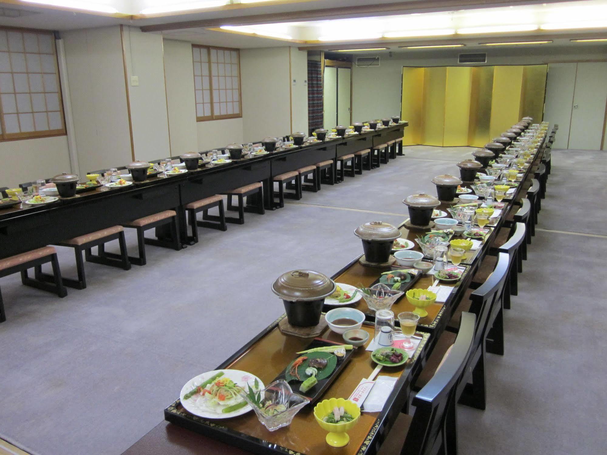 Shigaichii Hotel Yamanouchi  Exteriör bild
